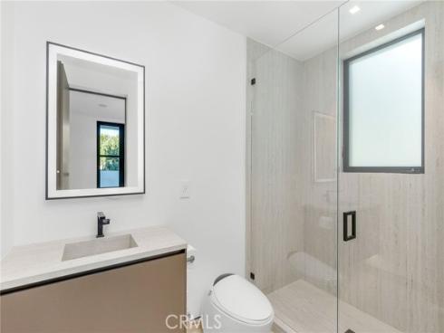 4 Geneve , Newport Beach, CA