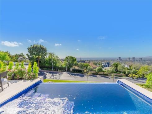 4 Geneve , Newport Beach, CA