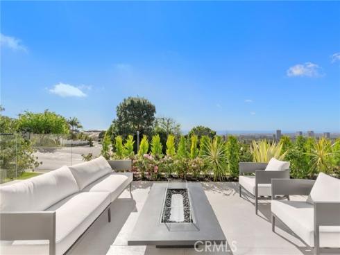 4 Geneve , Newport Beach, CA