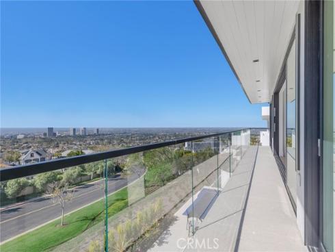 4 Geneve , Newport Beach, CA