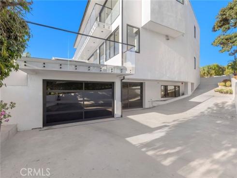 4  Geneve  , Newport Beach, CA