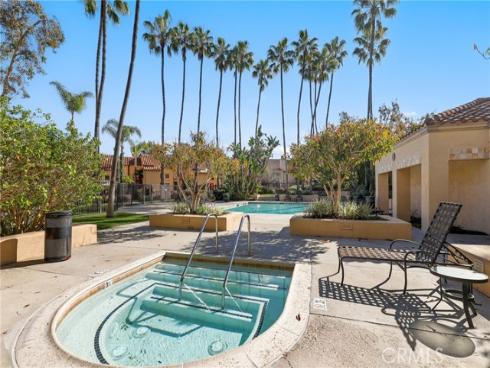 122  Corsica  , Newport Beach, CA