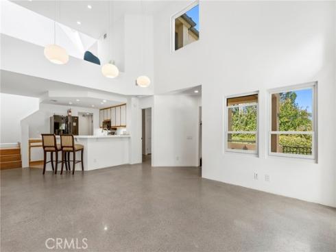 122  Corsica  , Newport Beach, CA