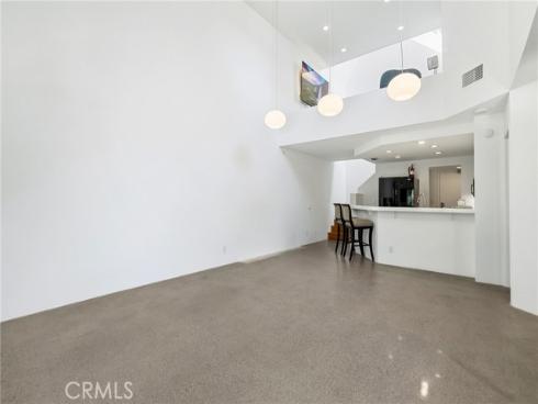 122  Corsica  , Newport Beach, CA