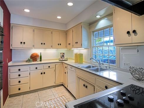 395  Meadow   Lane, Newport Beach, CA