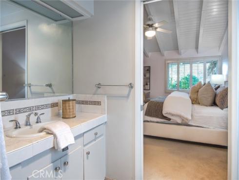 395  Meadow   Lane, Newport Beach, CA