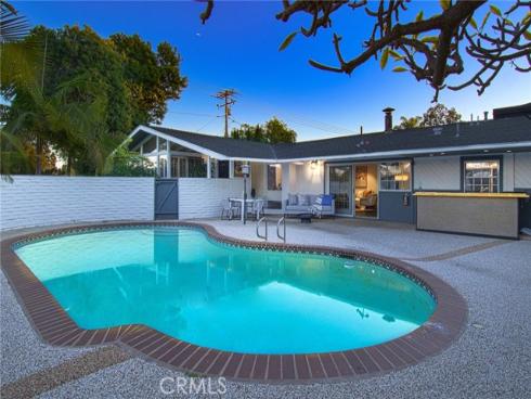 395  Meadow   Lane, Newport Beach, CA