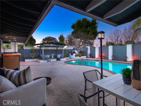 395  Meadow   Lane, Newport Beach, CA