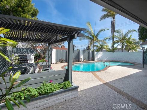 395  Meadow   Lane, Newport Beach, CA