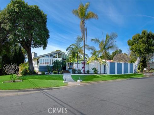 395  Meadow   Lane, Newport Beach, CA