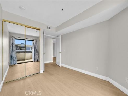 220  Nice  110 , Newport Beach, CA