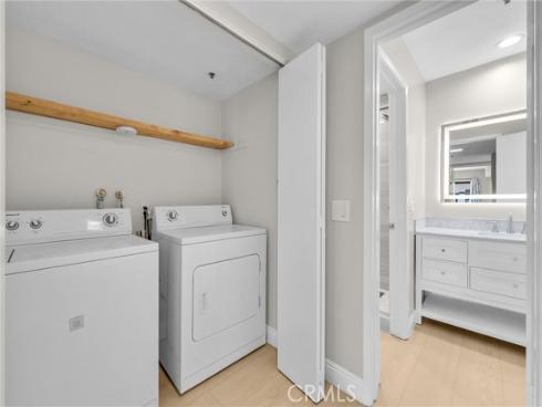 220  Nice  110 , Newport Beach, CA