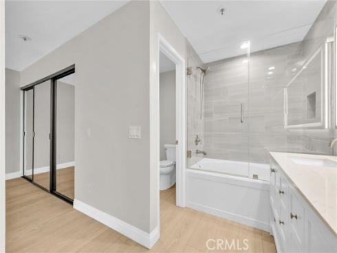 220  Nice  110 , Newport Beach, CA