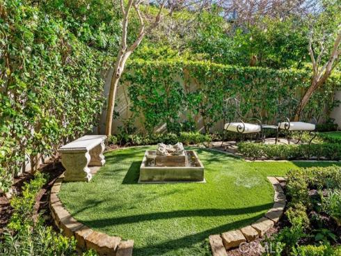 1  Rue Deauville  , Newport Beach, CA