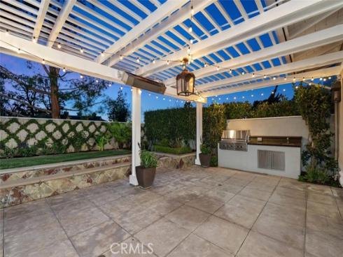 1  Rue Deauville  , Newport Beach, CA