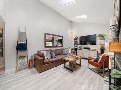 15  Big Dipper  24  Court, Newport Beach, CA