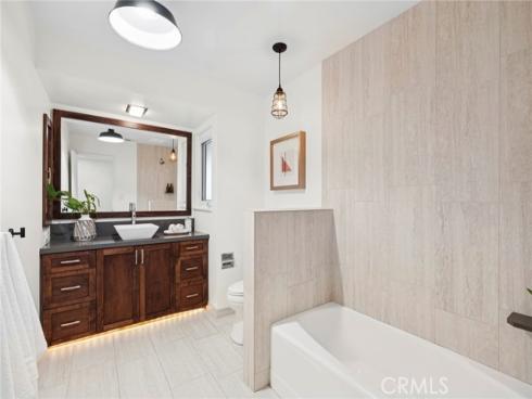 1800  Tradewinds   Lane, Newport Beach, CA