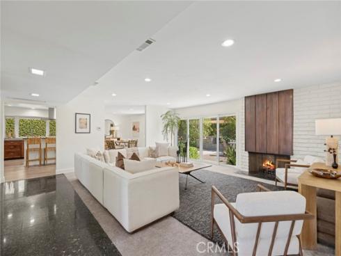 1800  Tradewinds   Lane, Newport Beach, CA