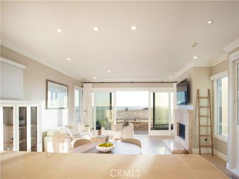 2712 W Oceanfront  , Newport Beach, CA