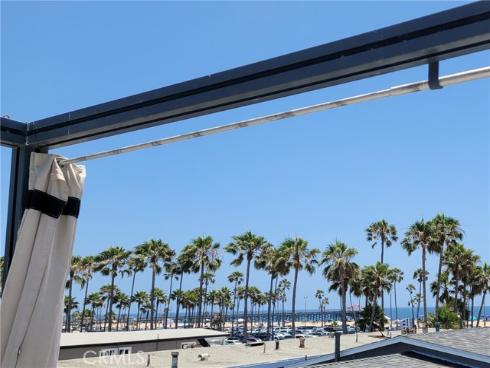 417 E. Balboa Boulevard