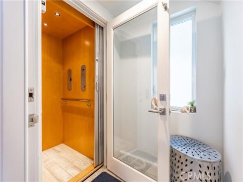 417 E Balboa   Boulevard, Newport Beach, CA