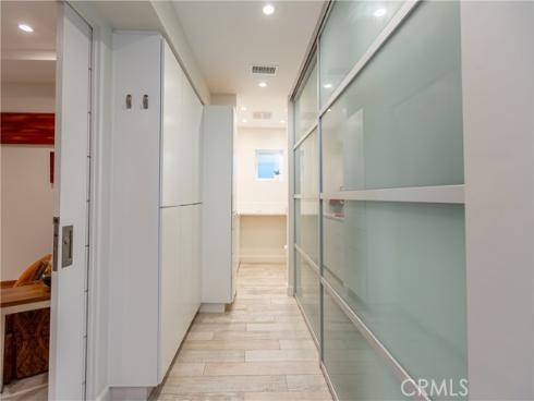 417 E Balboa   Boulevard, Newport Beach, CA