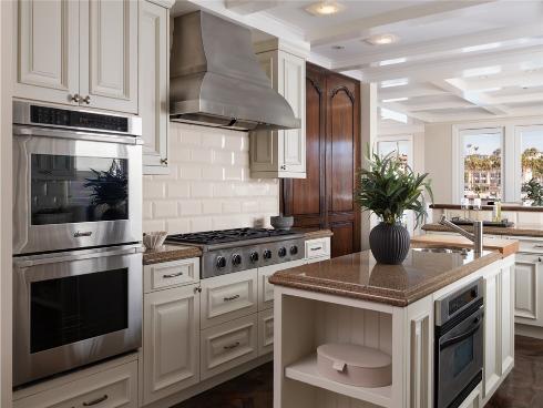 600  Via Lido Nord  , Newport Beach, CA