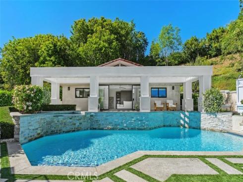 4  Inverness   Lane, Newport Beach, CA