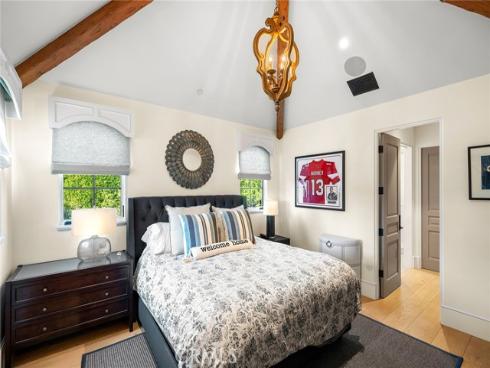 7  Oakmont   Lane, Newport Beach, CA