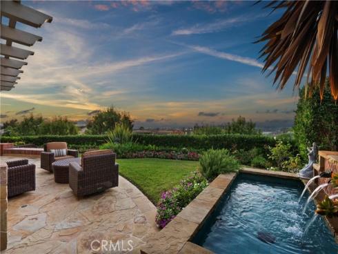 9  Rue Cannes  , Newport Beach, CA