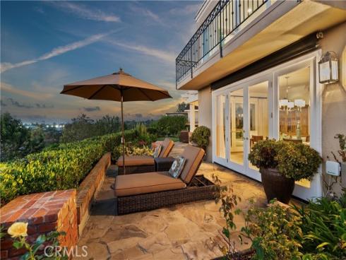 9  Rue Cannes  , Newport Beach, CA