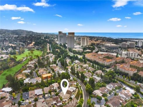 9  Rue Cannes  , Newport Beach, CA