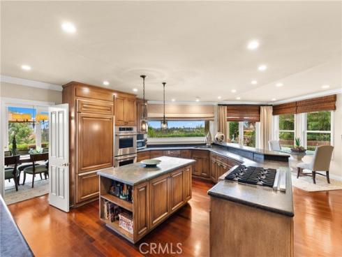 9  Rue Cannes  , Newport Beach, CA