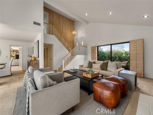 1208  Somerset  , Newport Beach, CA