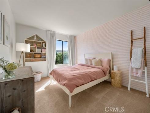 1208  Somerset  , Newport Beach, CA