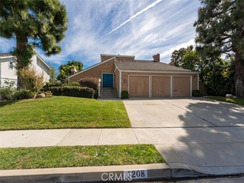 1208  Somerset  , Newport Beach, CA