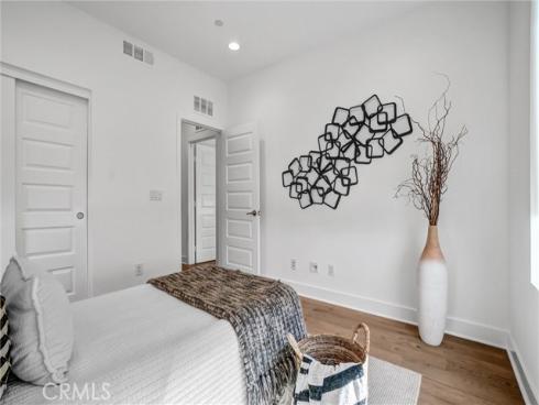 24  Ebb Tide  , Newport Beach, CA