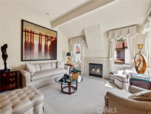 75  Corsica   Drive, Newport Beach, CA