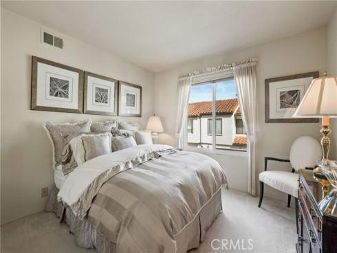 75  Corsica   Drive, Newport Beach, CA