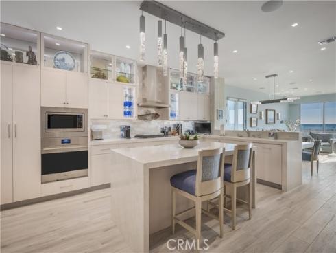 3407 W Oceanfront  , Newport Beach, CA