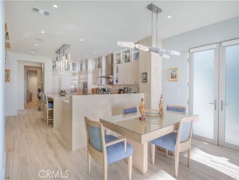 3407 W Oceanfront  , Newport Beach, CA