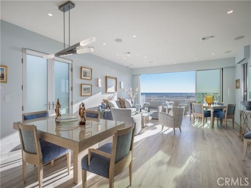 3407 W Oceanfront  , Newport Beach, CA