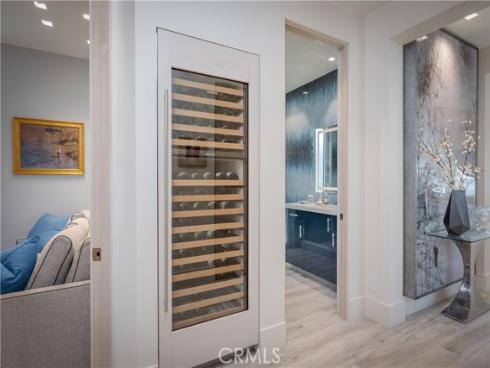 3407 W Oceanfront  , Newport Beach, CA