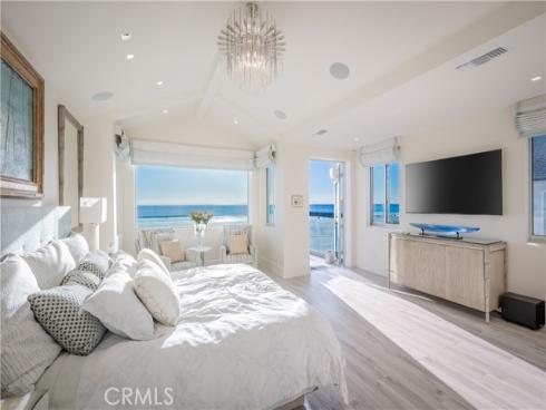 3407 W Oceanfront  , Newport Beach, CA