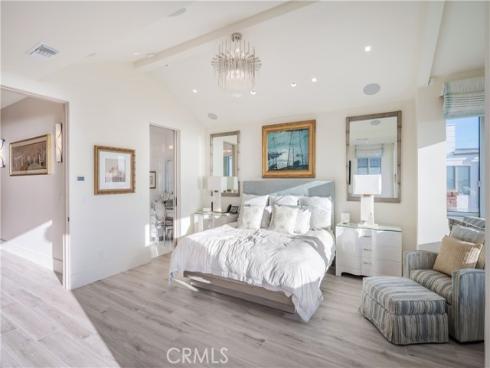 3407 W Oceanfront  , Newport Beach, CA