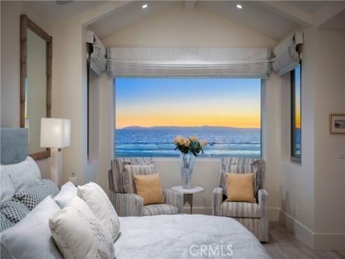 3407 W Oceanfront  , Newport Beach, CA