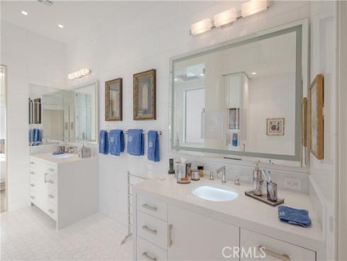 3407 W Oceanfront  , Newport Beach, CA