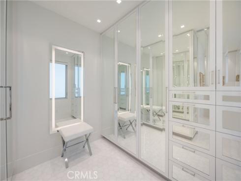 3407 W Oceanfront  , Newport Beach, CA