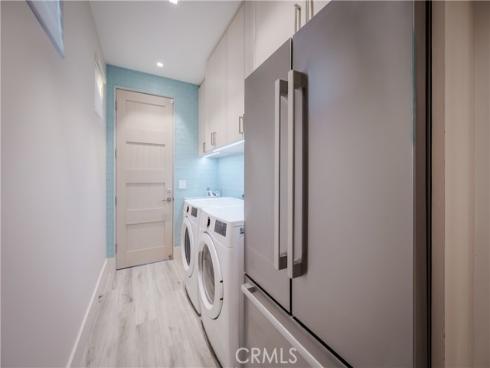 3407 W Oceanfront  , Newport Beach, CA