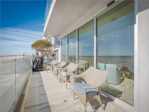 3407 W Oceanfront  , Newport Beach, CA